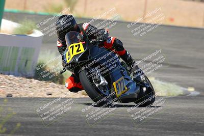 media/Jun-04-2022-WERA (Sat) [[b852bbbd55]]/Practice Races/5-750cc and up novices/